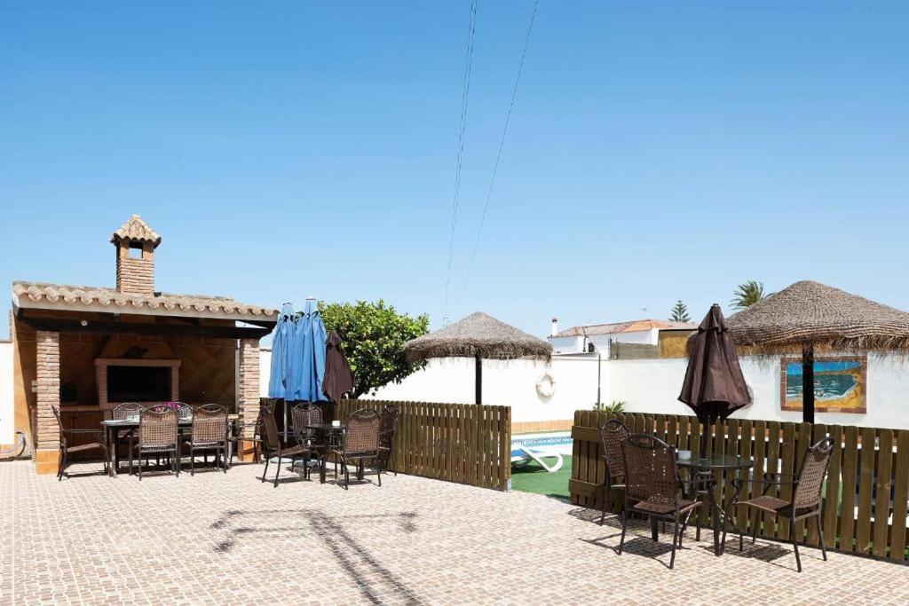 Villa Fornell - Piscina Compartida Conil De La Frontera Luaran gambar